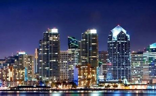 三大運(yùn)營(yíng)商共建“鐵塔公司” 掘金智慧城市